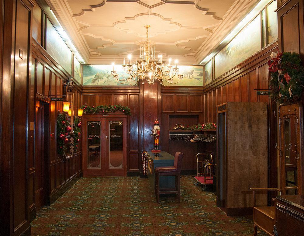 The Monticello Hotel Longview Εξωτερικό φωτογραφία